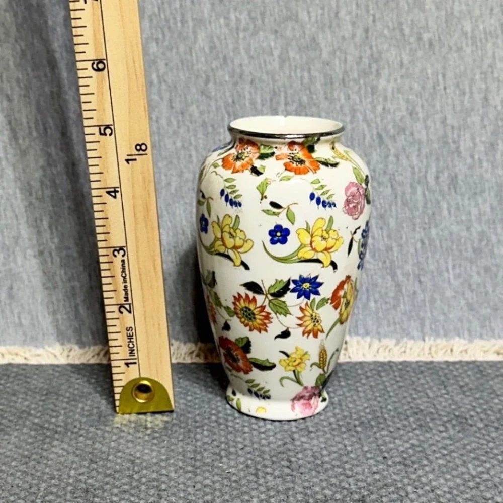 N/A vintage ceramic